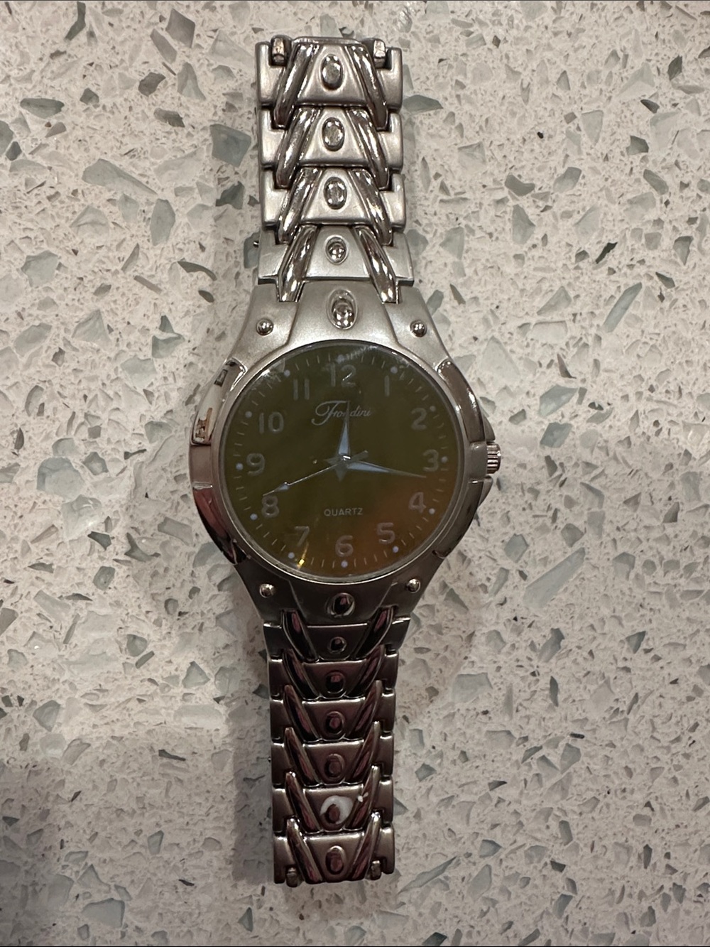 Fondini Watch Timeless Silver-Tone Quartz Wristwatch - Green Dial